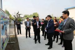 广饶县委常委、办公室主任、县总工会主席李兴杰到博琛物业公司进行工会工作考察调研